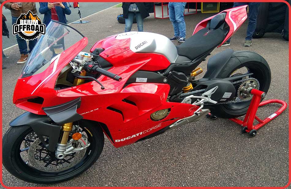 Ducati Panigale V4 R 